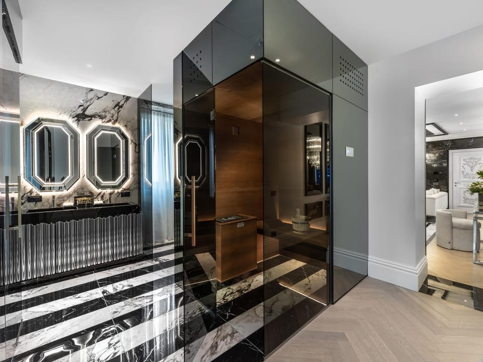 Sauna, Bathroom