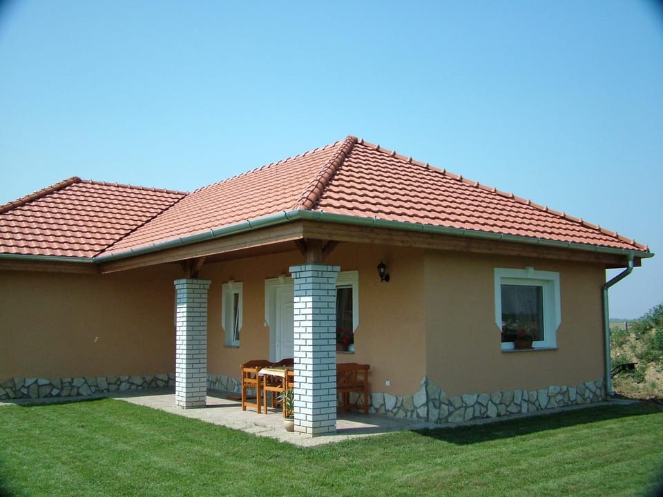 Horváthapartman Apartment in Hungary