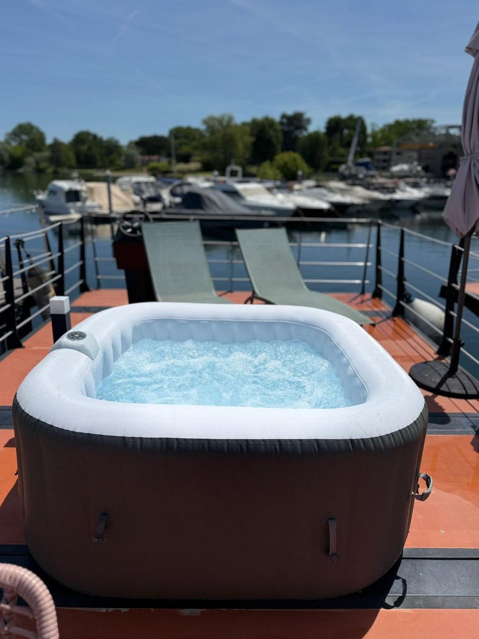 Hot Tub