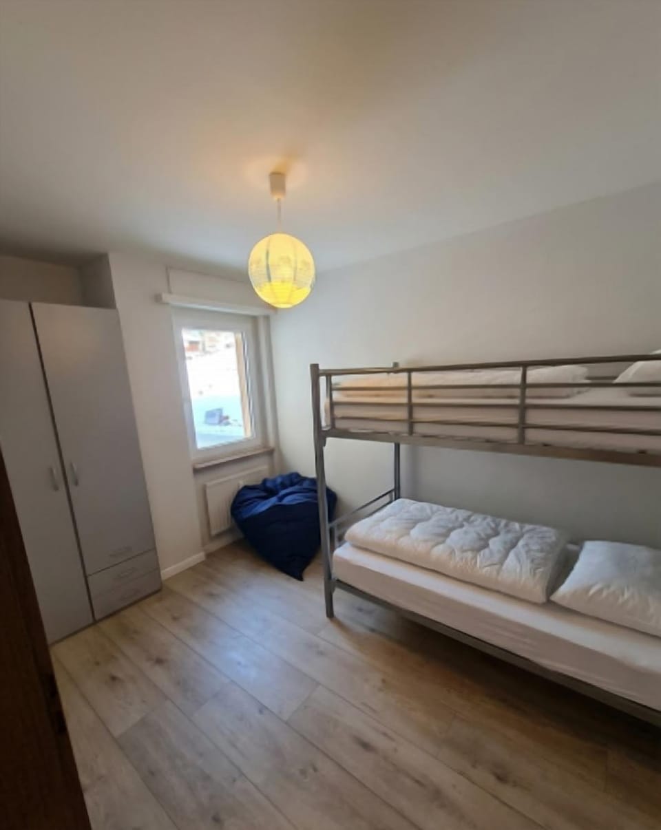 FamyLove Leukerbad - Familienferien mit Bergpanorama, Therme & Torrentbahn zu Fuss Apartment in Canton of Valais
