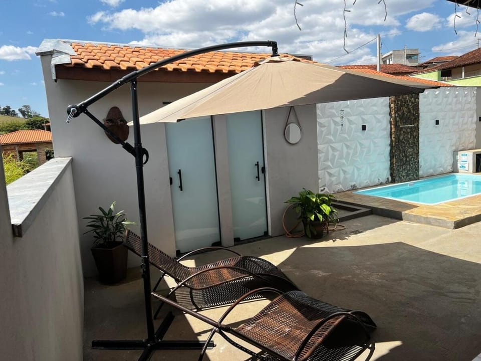 Chacara Pinheiros piscina climatizada Próx a feira de malhas, Socorro SP House in State of São Paulo