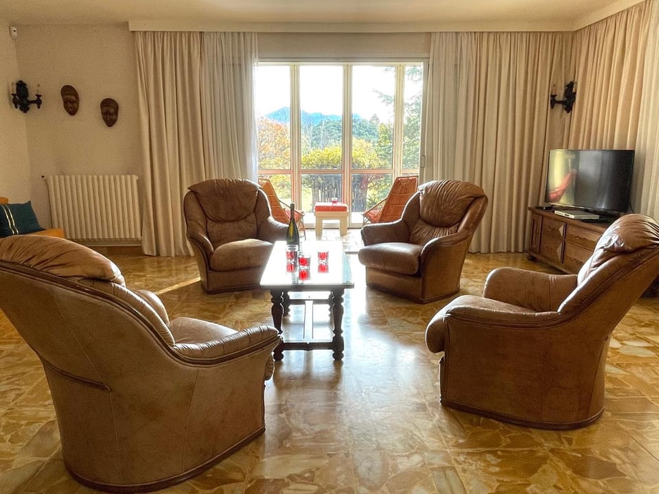 Villa Caprice à l'orée des bois House in Provence-Alpes-Côte d'Azur