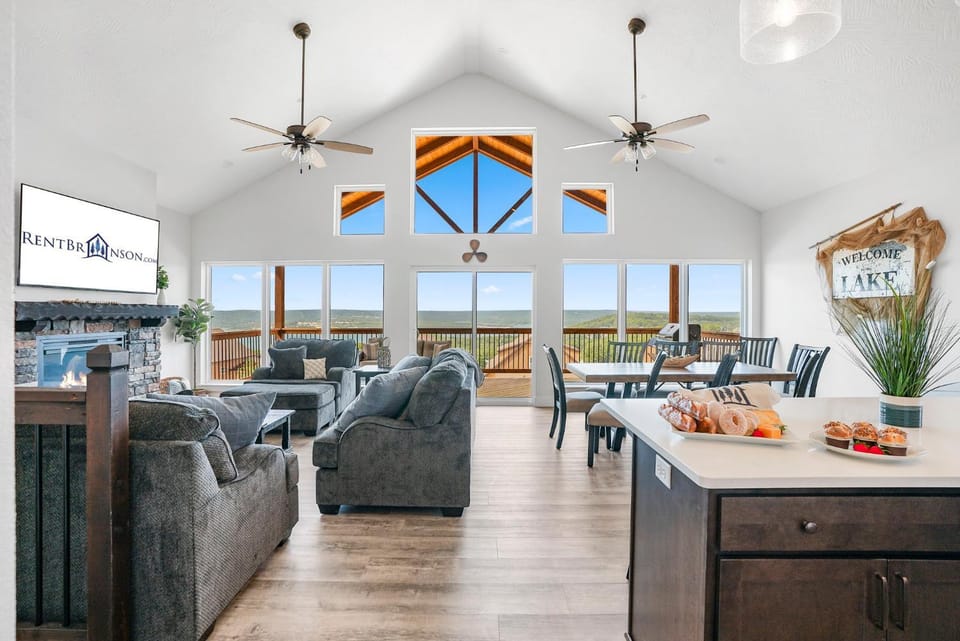 Windswept House in Table Rock Lake