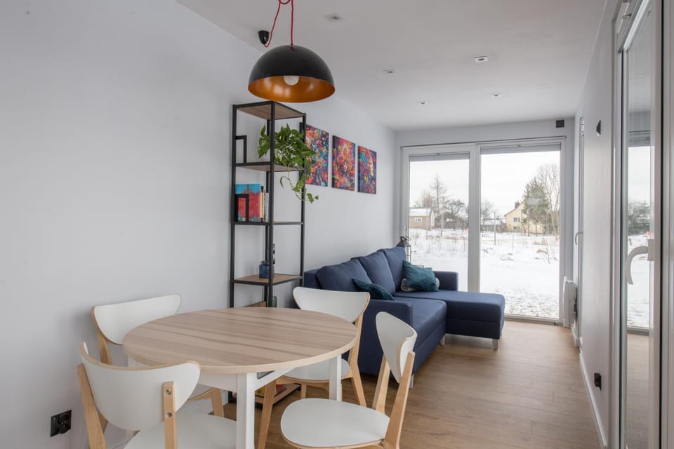 View (from property/room), Living room, Seating area, Dining area