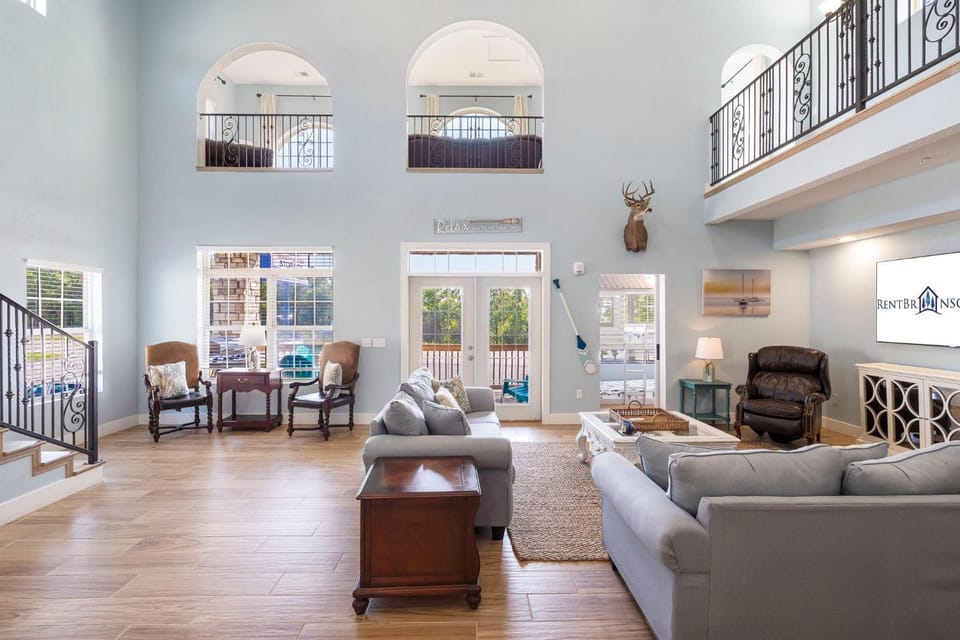 State Park Marina Stern House in Ridgedale