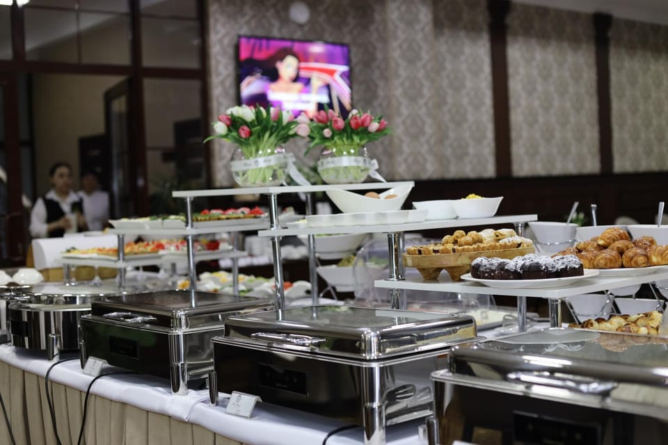 Breakfast, Buffet breakfast