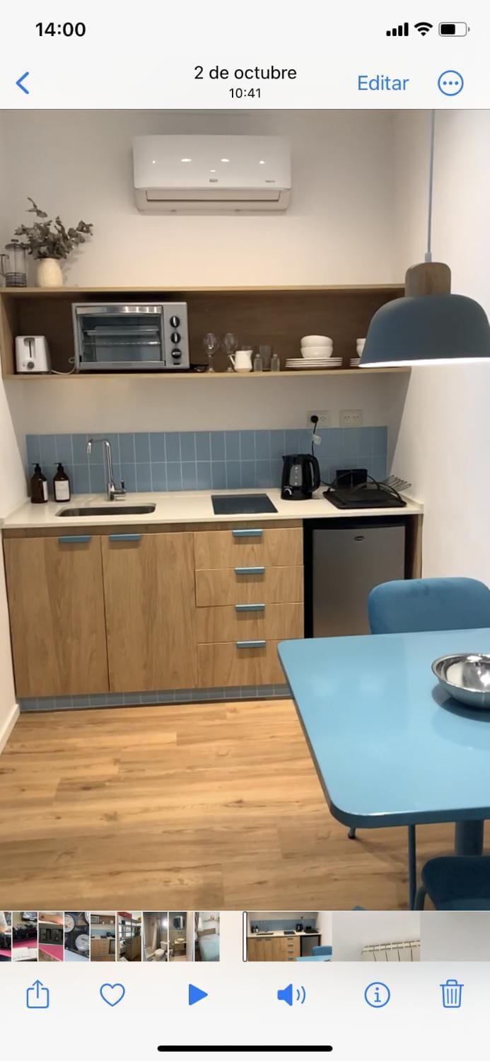 Kitchen or kitchenette, pet friendly, stove