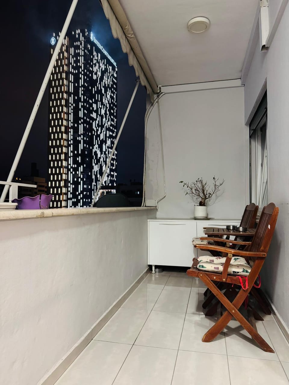 Communal lounge/ TV room, TV and multimedia, View (from property/room), Balcony/Terrace, Living room, Dining area