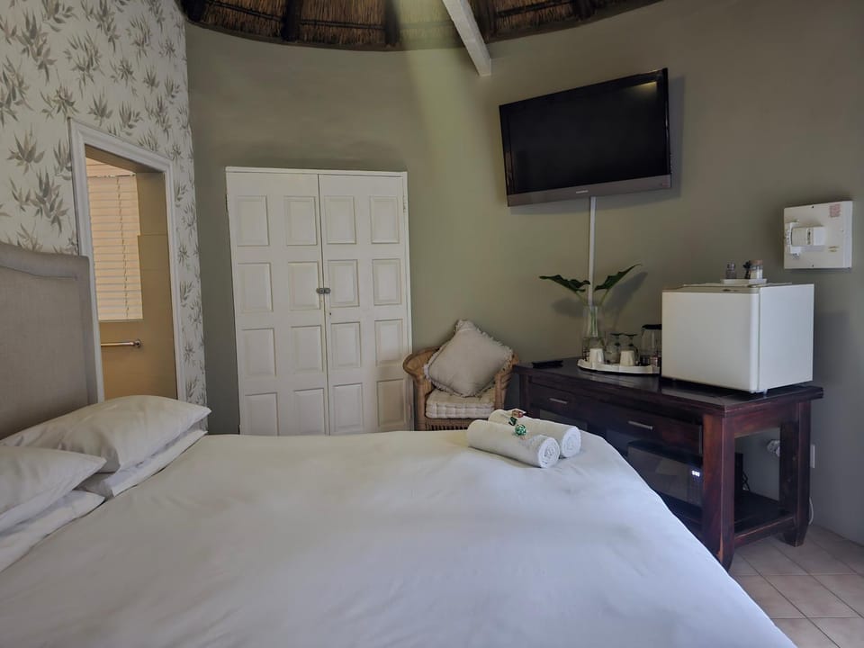 Woodpecker cottage Apartment hotel in North West, South Africa