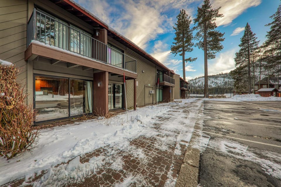 Property building, Winter