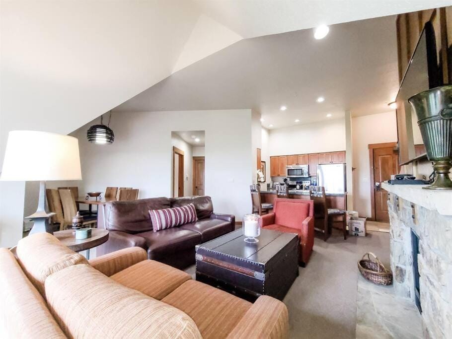 Hyatt Main Street Station 3BD A - Steps to Peak 9 Apartment in Breckenridge