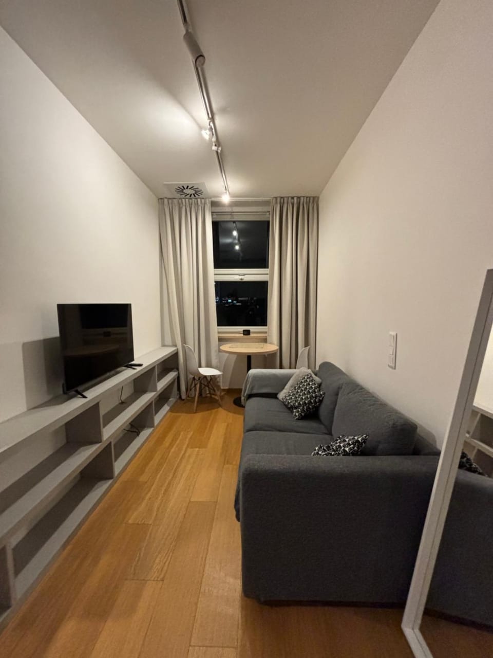Main city CENTER - LUXURY - FREE PARKING - CITY VIEW Apartment in Bratislava