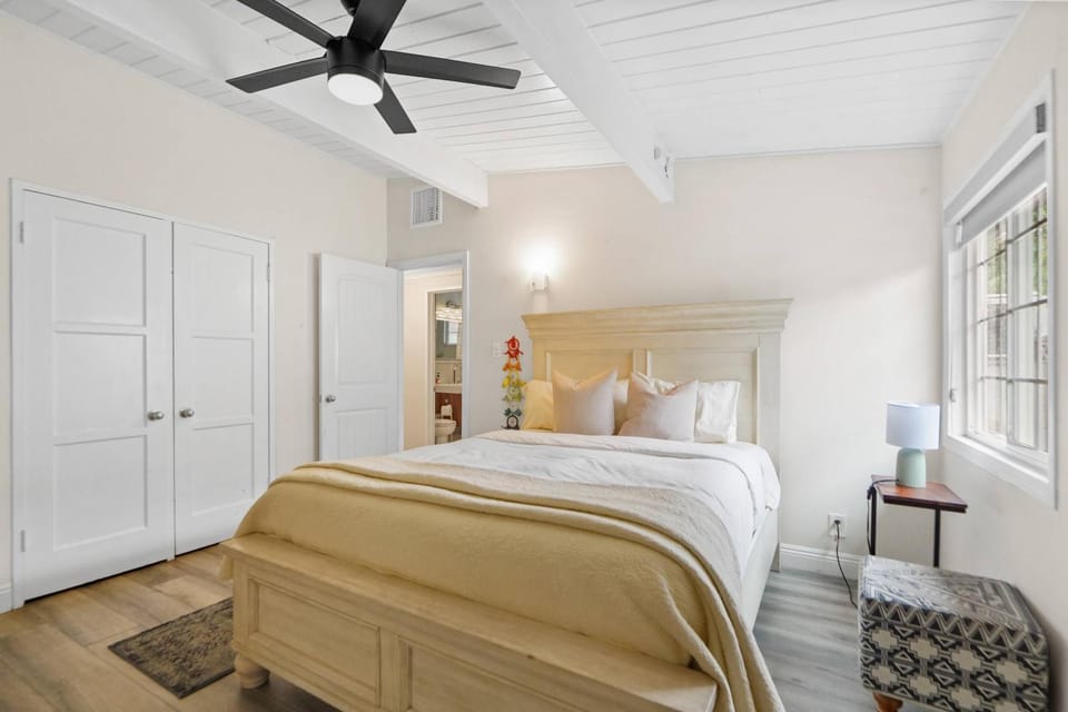 Valley Glen Getaway House in North Hollywood