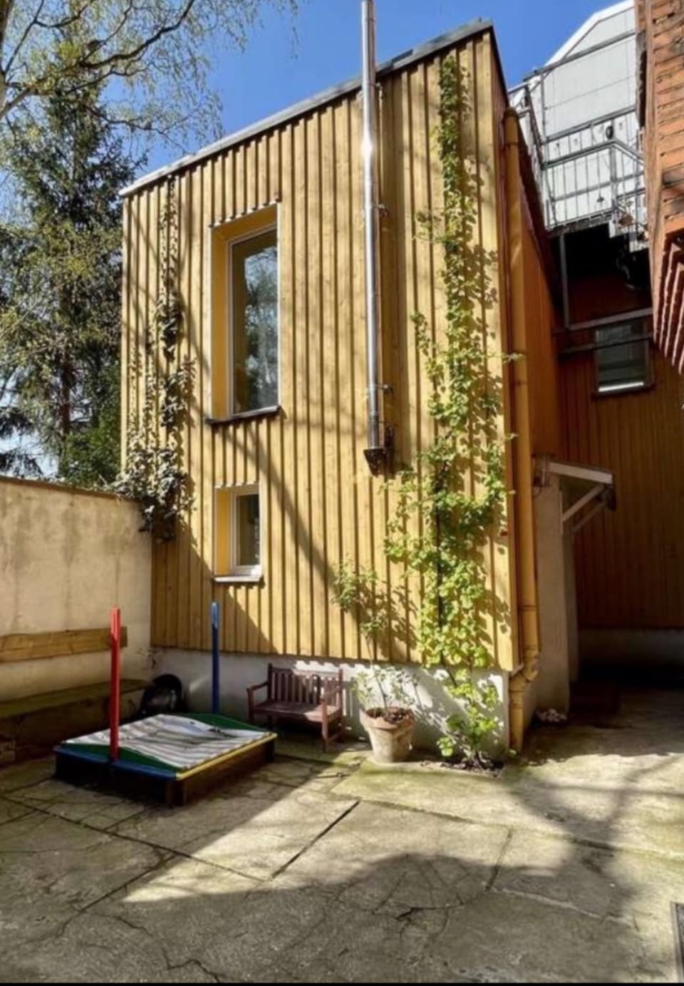 Charmantes TinyHouse im Zentrum - MalliBase Apartments Apartment in Hanover