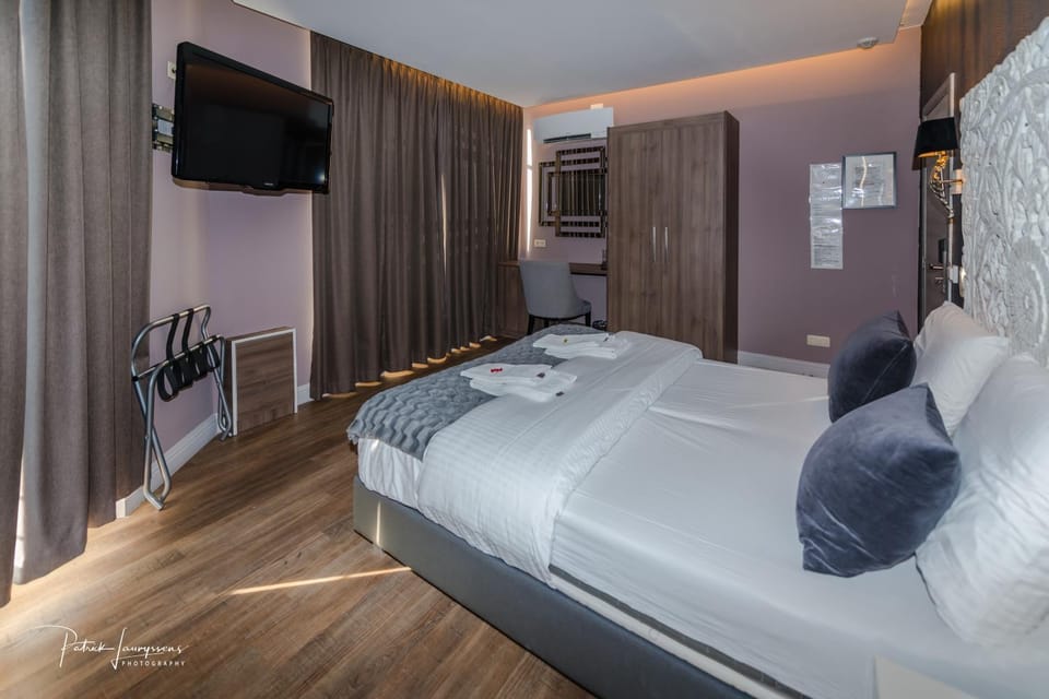 Dock 29 Bed and Breakfast in Antwerp