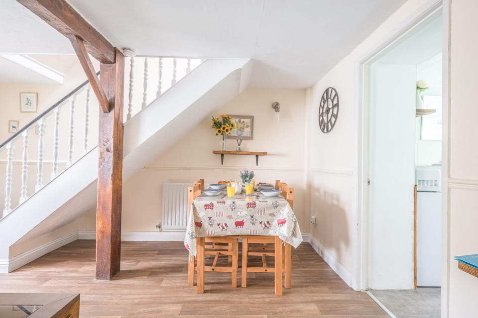 Charming Cottage, Lake District House in Allerdale District