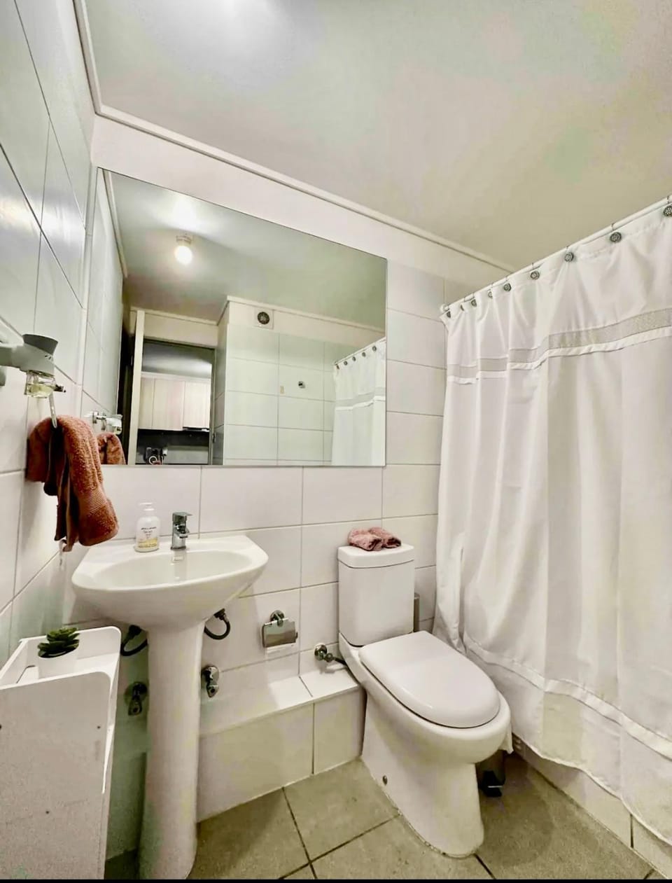 Shower, Toilet, Bathroom, Bath, heating, heating, towels