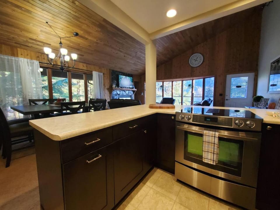 Updated Duplex with Mountain & Filtered Water View House in Juneau