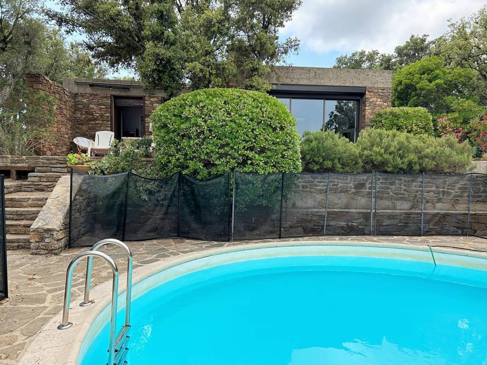Villa 4 pièces avec piscine privée dans domaine privé, 5 couchages, Bormes-les-Mimosas - FR-1-251-532 House in Bormes-les-Mimosas