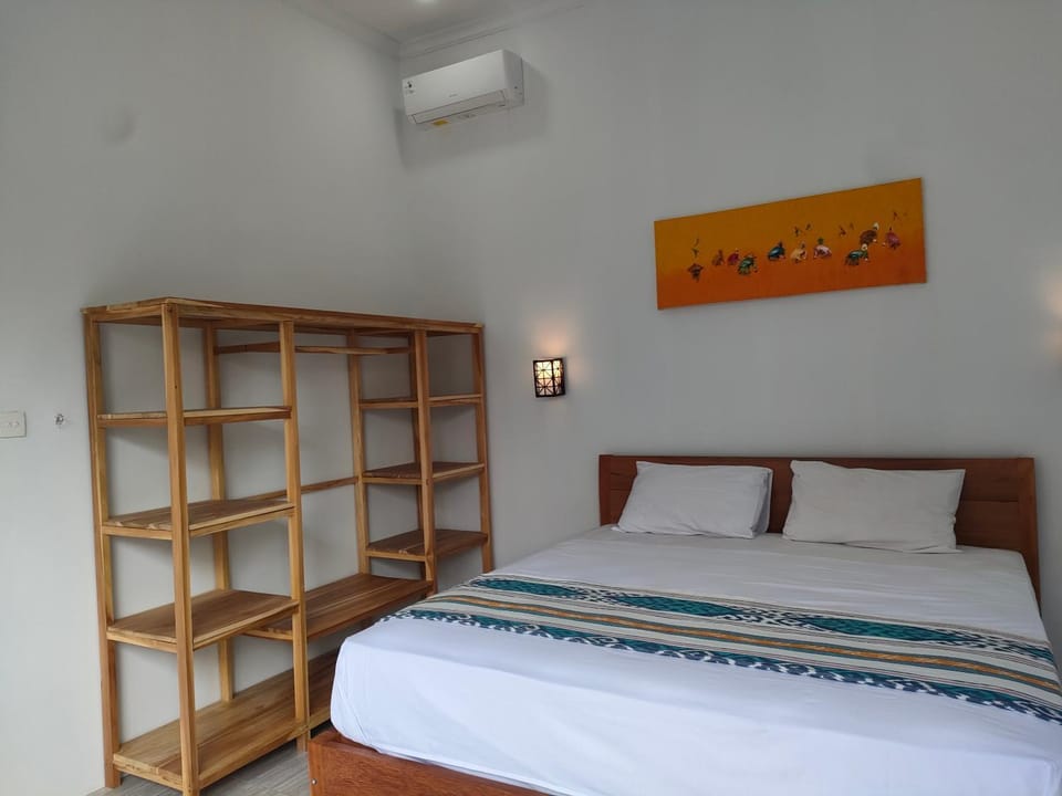Bed, air conditioner