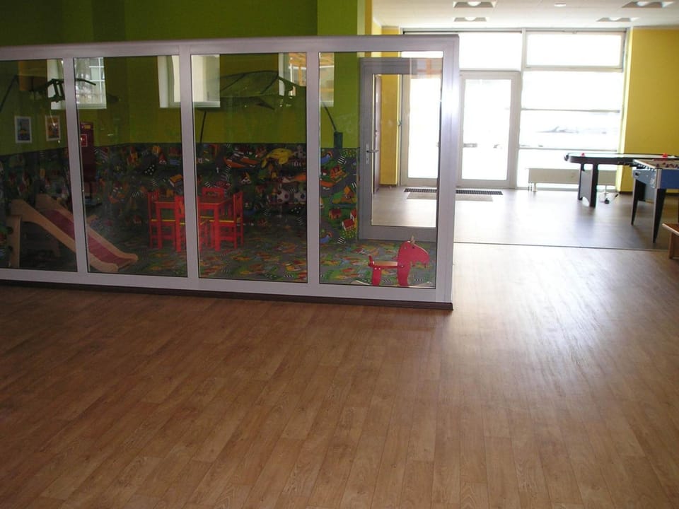 Kids's club