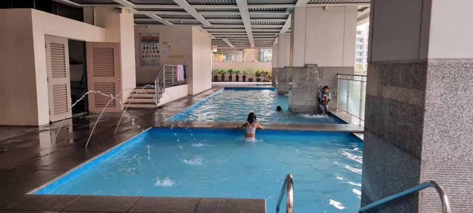 ADB AVENUE TOWER Apartment in Mandaluyong