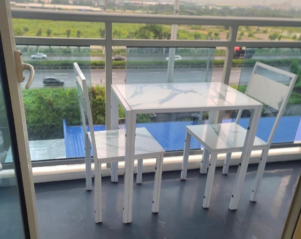 Azure Urban Resort Studio Condo San Fernando Pampanga Apartment in Calabarzon