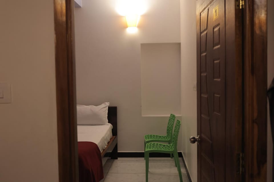 Blue Beach Homestay Hotel in Puducherry, India