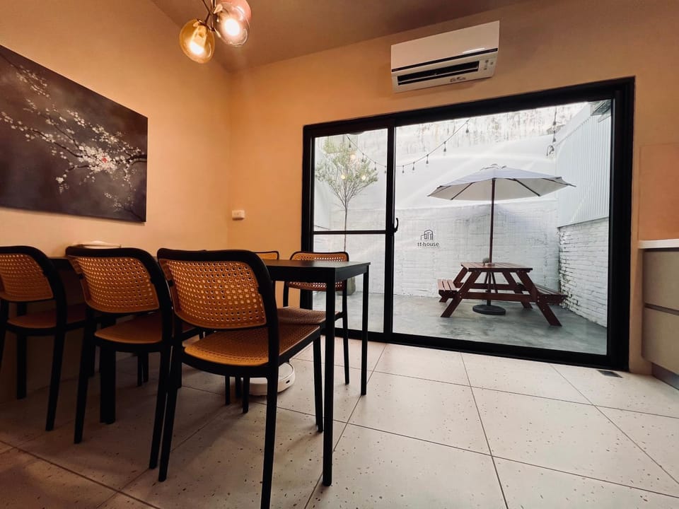 tt-house 台東8人內包棟民宿編號1989號 House in Taiwan, Province of China