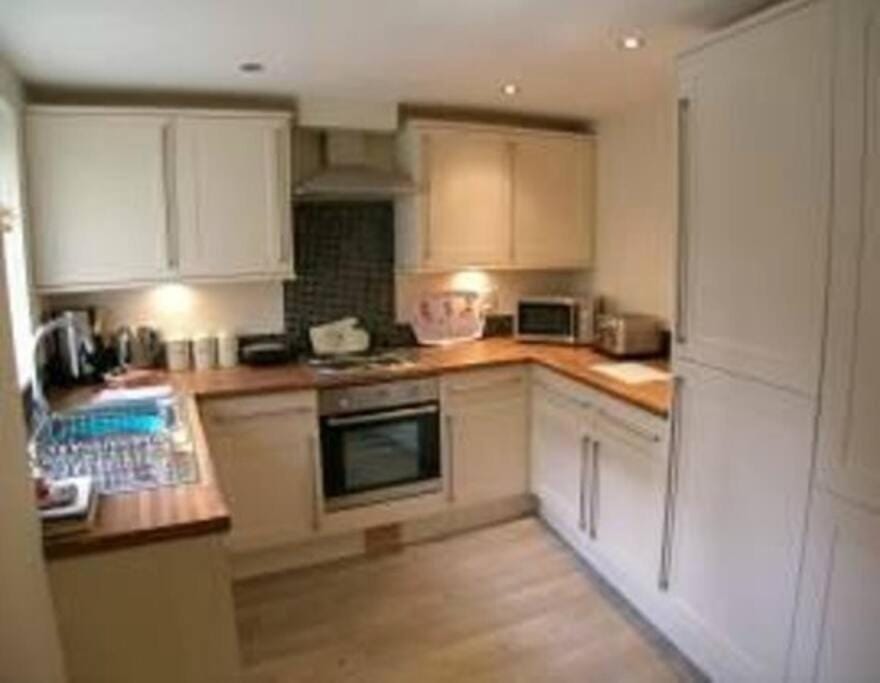 Gabriel's Cottage - Beautiful Cottage Nestled in The Old Town Apartment in Scarborough