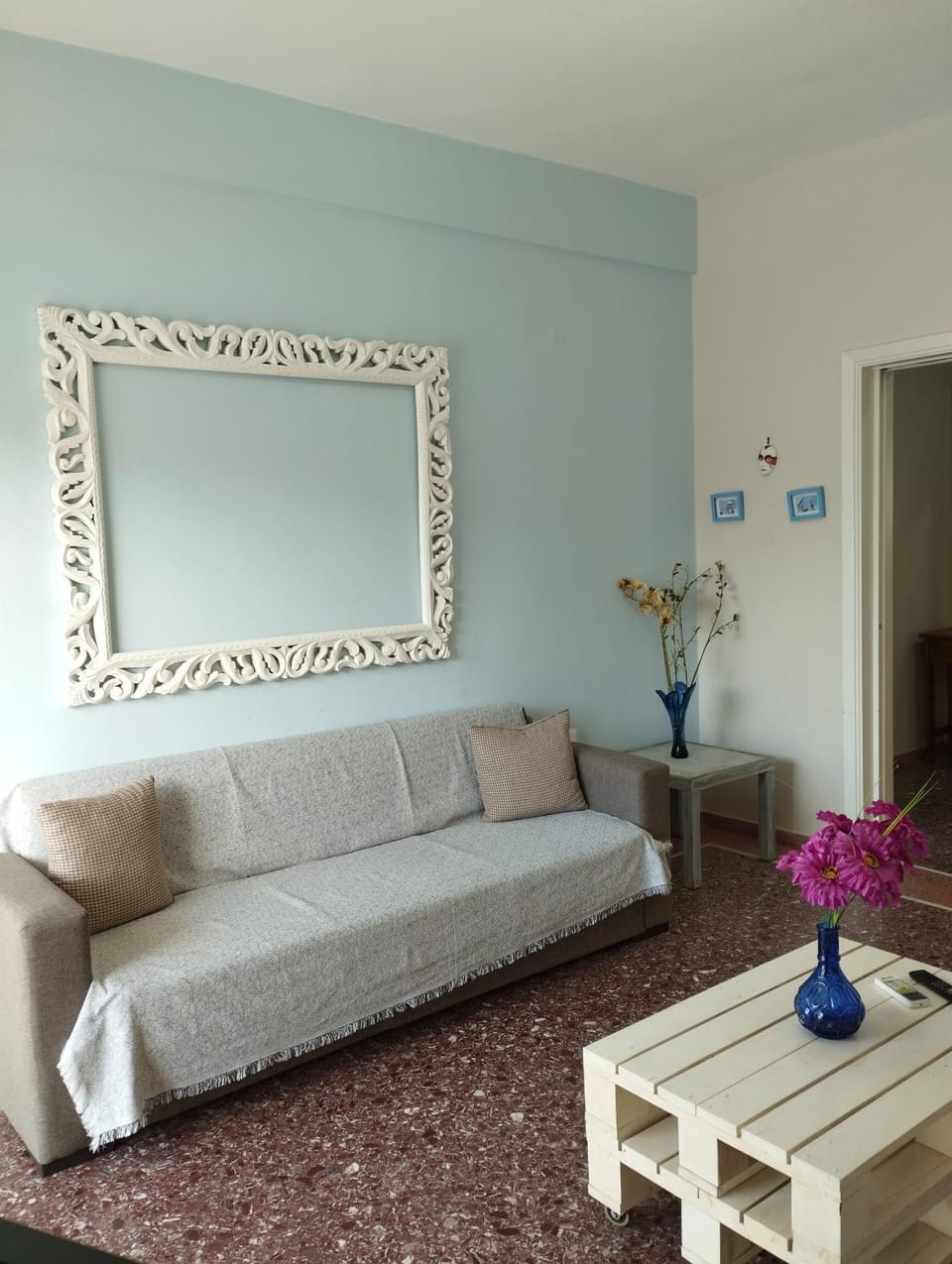 Living room, Seating area