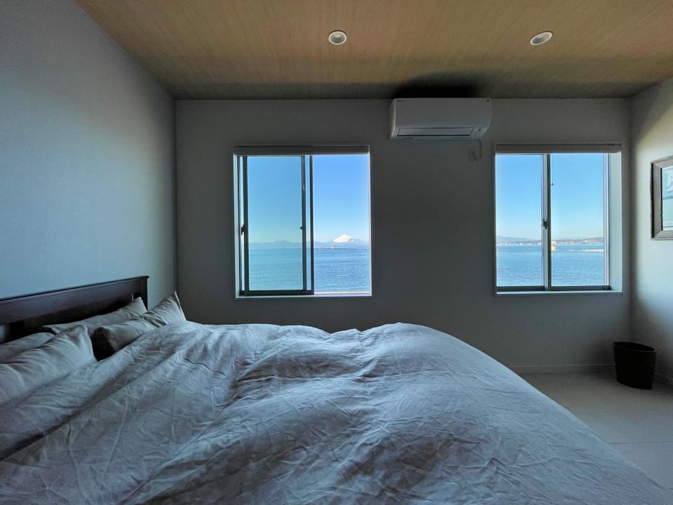 Bedroom, Sea view