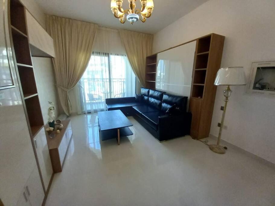 StoneTree - Comfortable Studio in Arjan Apartment in Dubai