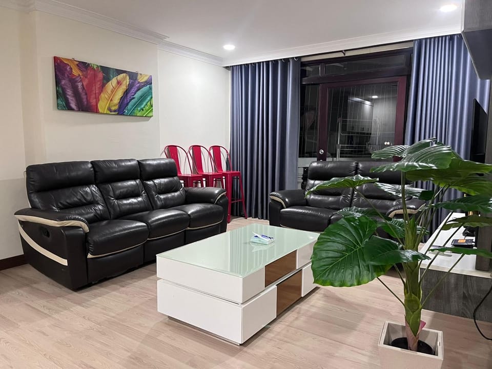 Riverbank Suite @ Waterfront KCH Apartment in Kuching