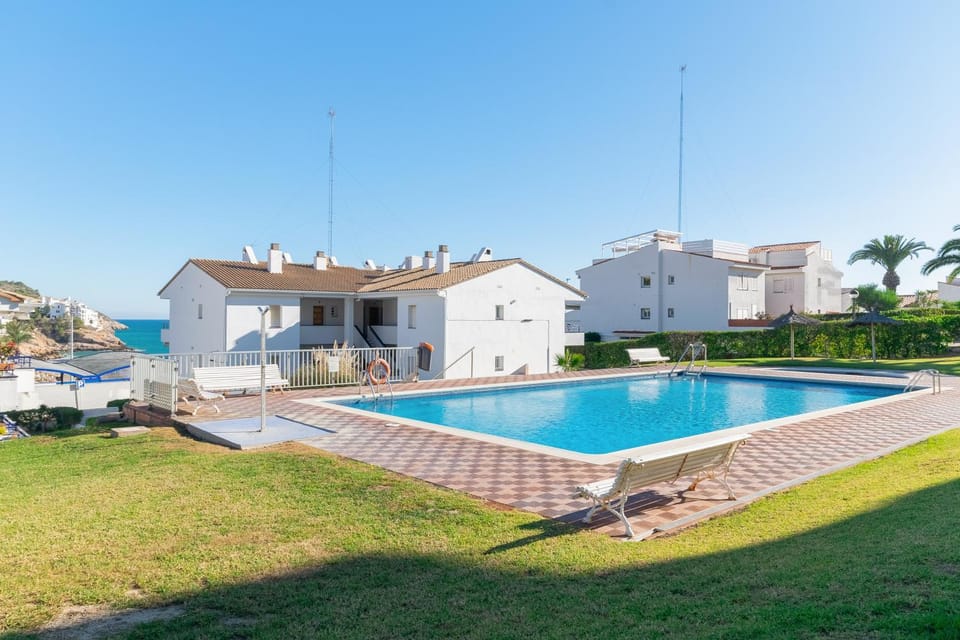 Garden, Swimming pool