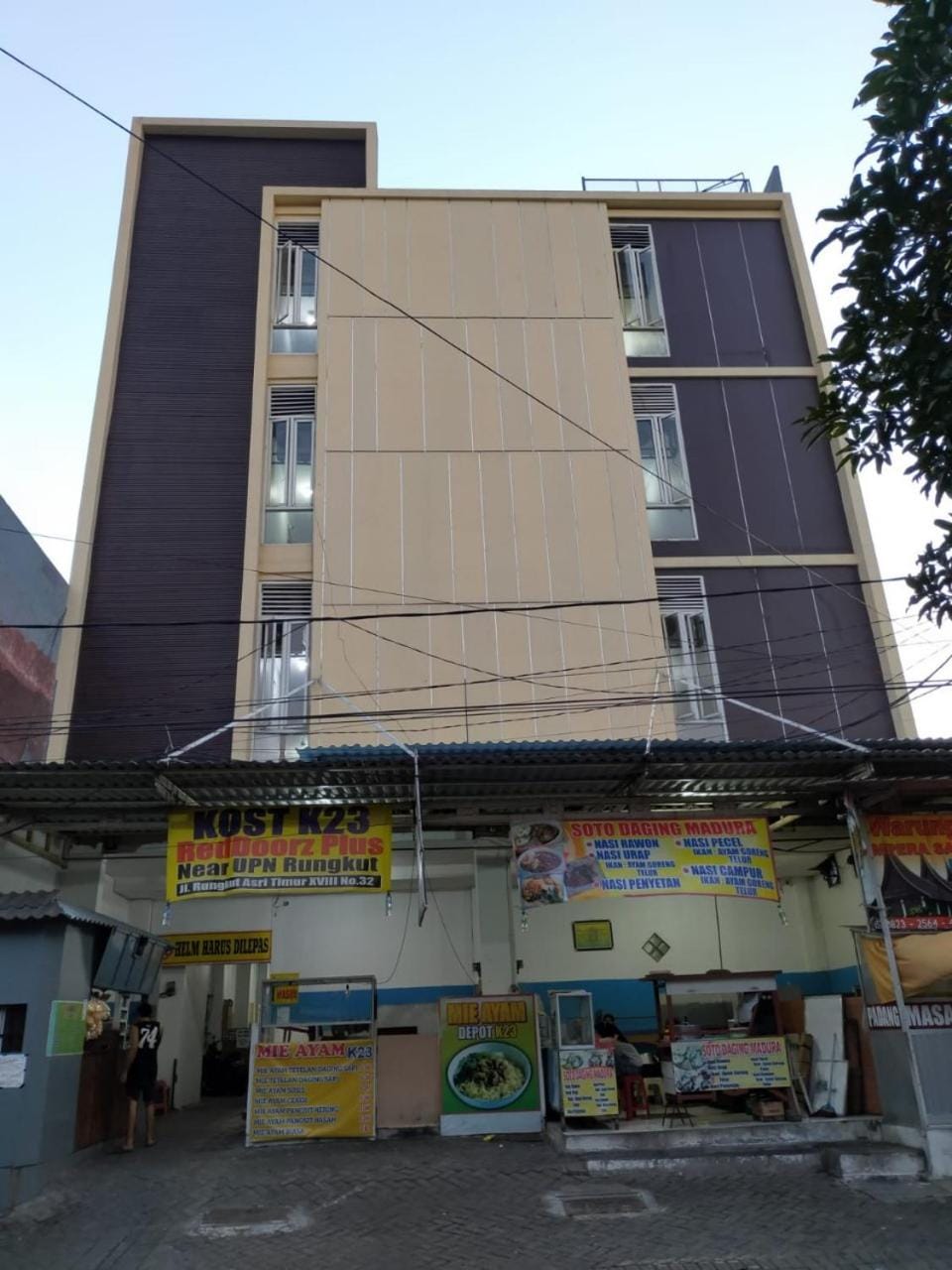 Property building, Day
