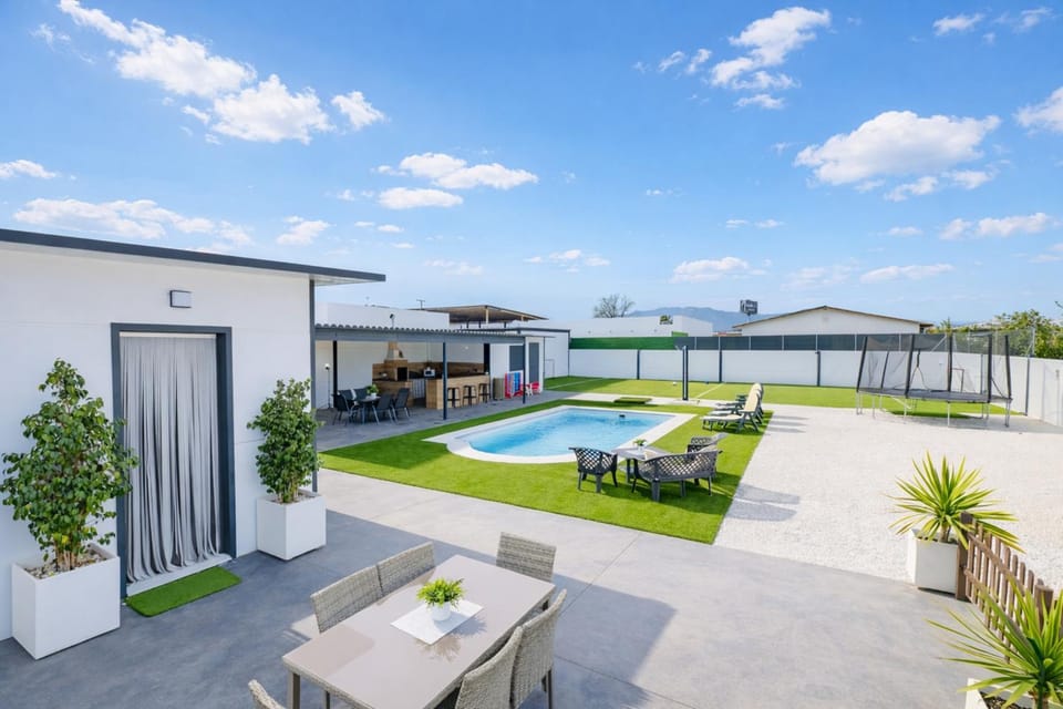 Patio, Garden, Garden view