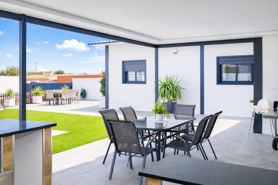 Patio, Garden, Garden view