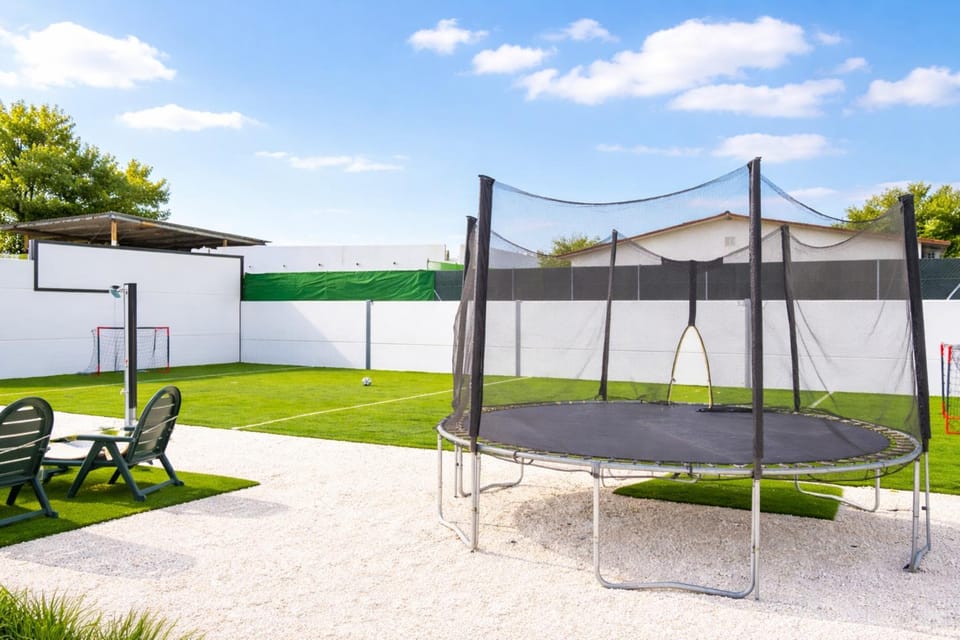 Patio, Garden, Garden view