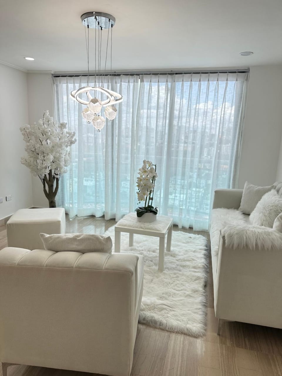 Apartamento con vista mar y la ciudad La Paz en Malecón Santo Domingo Apartment in Santo Domingo