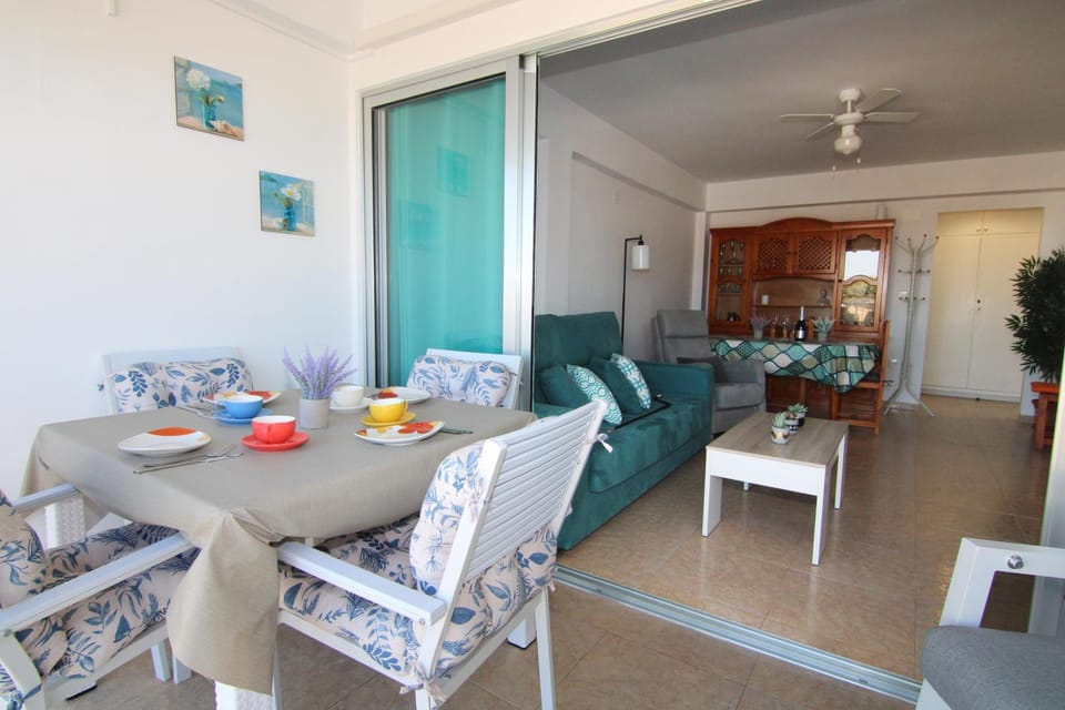 Balcony/Terrace, Living room, Other, Dining area, Area and facilities