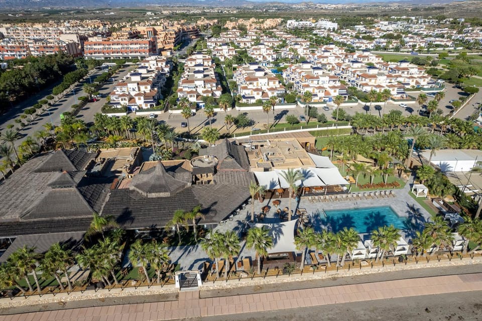 Bajo con porche en primera línea En Vera, Almeria Apartment in Andalusia