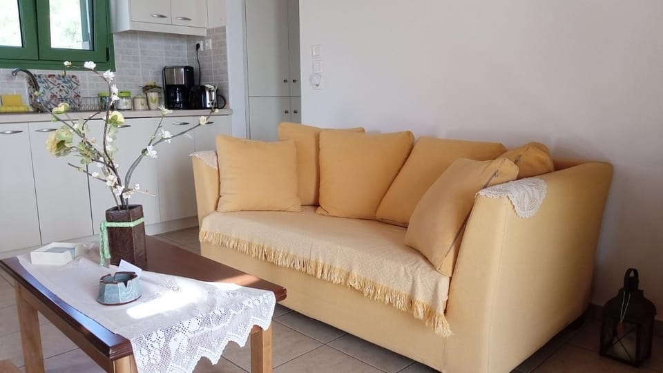 Boucamvillia's Luxury House Apartment in Sporades, Greece