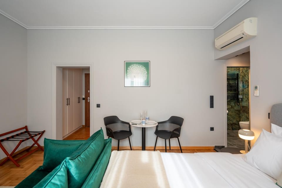 Syntagma Bliss: Athens Hub Apartment in Athens