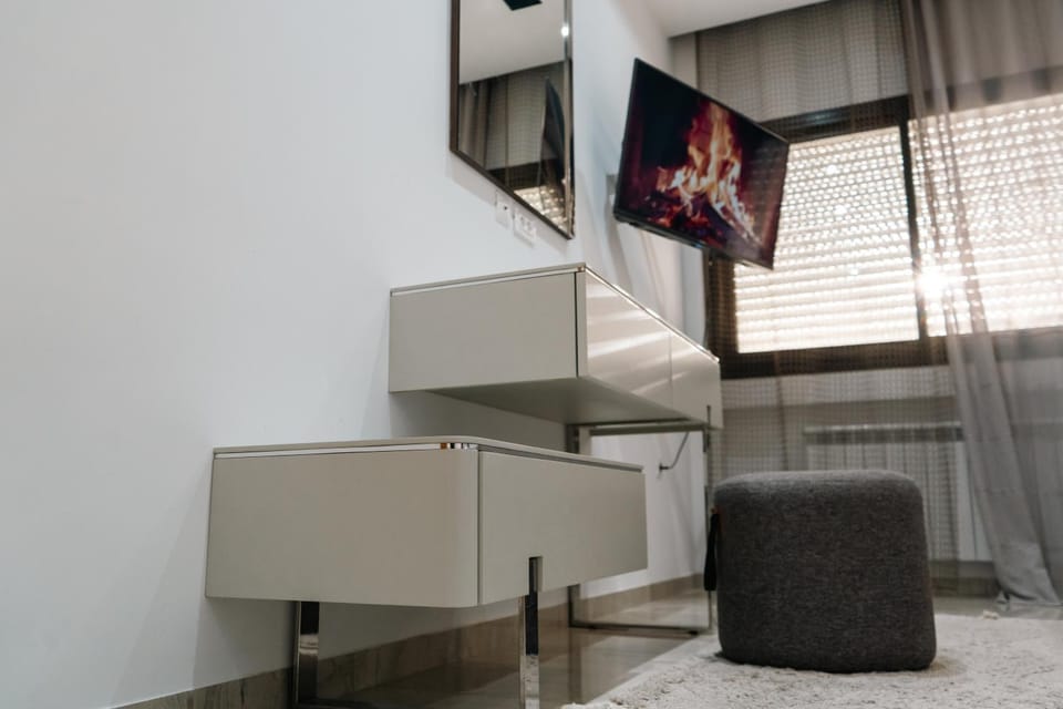 Luxueux S+2 Menzah5 Apartment in Tunis
