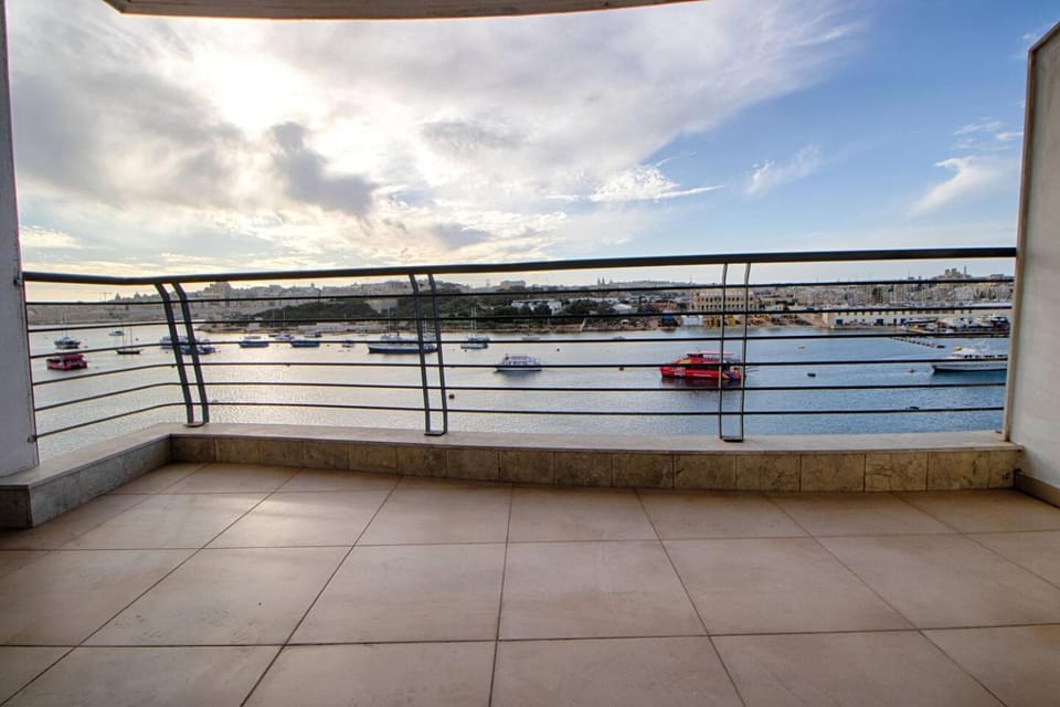The Strand Apartments by Homely Apartment in Sliema