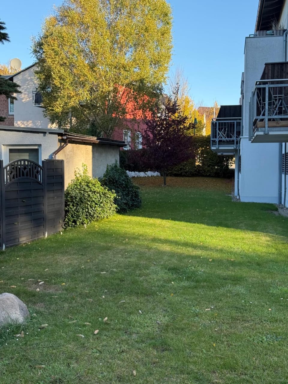 Property building, Garden