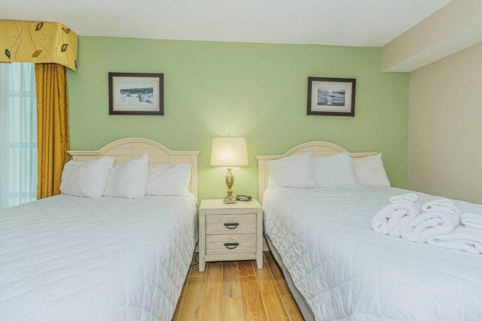 NEW! Carolinian 2/2 OF Master Free Parking & Wi-fi Apartment in Myrtle Beach