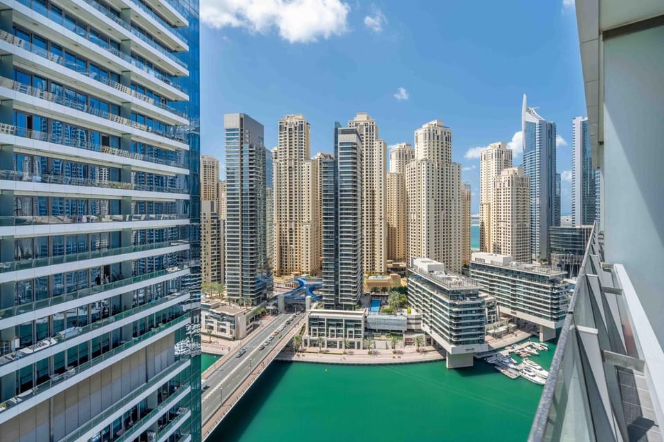 GuestReady - Studio | Balcony-Marina View Apartment in Dubai