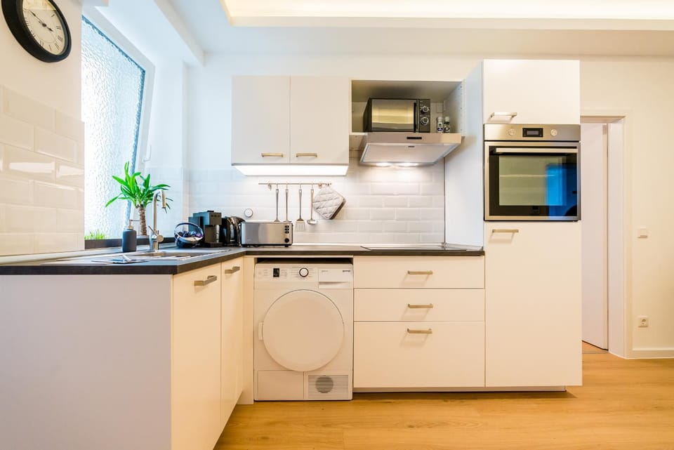 Kitchen or kitchenette, minibar, pet friendly, stove, toaster